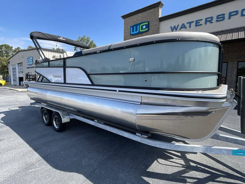 Slide: The Image of Crest Conquest 235 SLC 2026 - 12