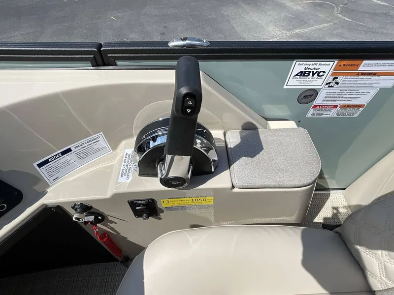 Slide: The Image of Crest Conquest 235 SLC 2026 - 26