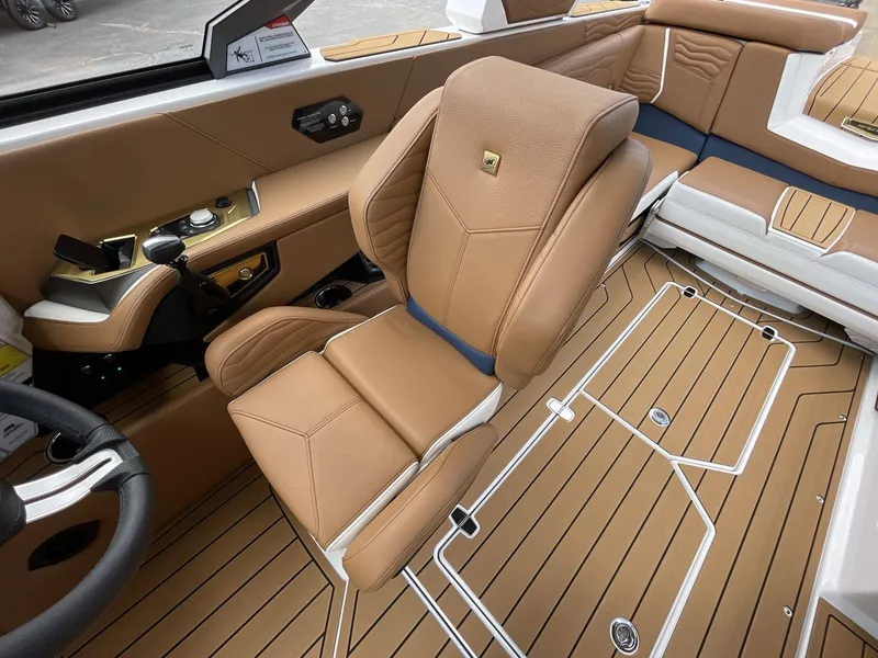 Slide: The Image of Nautique G23 2026 - 35