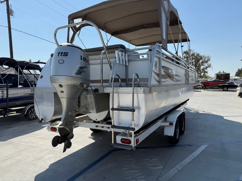 Slide: The Image of JC NepToon Series 25TT W/ 115HP Honda Fourstoke! 2007 - 4