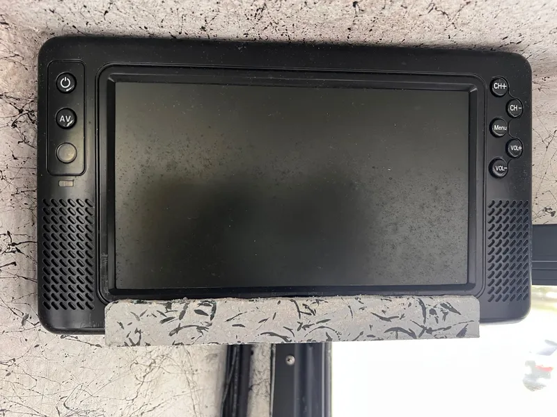 Slide: The Image of Reno Skiff 26 2012 - 6