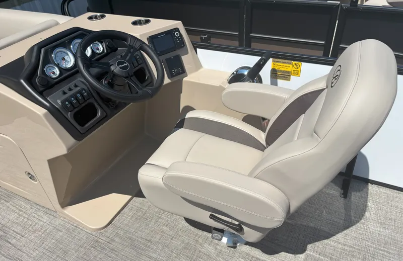 Slide: The Image of Bentley Pontoons Legacy 200 Cruise 2026 - 7