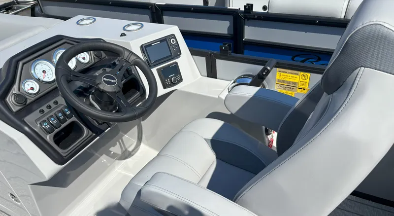 Slide: The Image of Bentley Pontoons Legacy 223 Navigator 2026 - 6