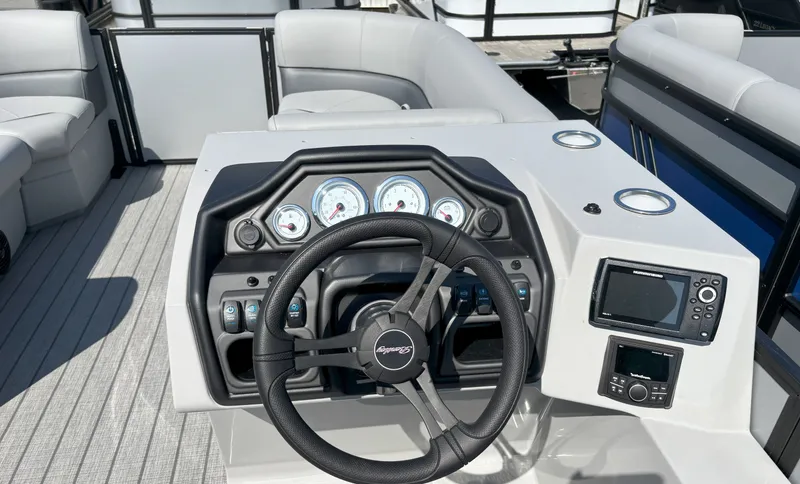 Slide: The Image of Bentley Pontoons Legacy 223 Navigator 2026 - 8