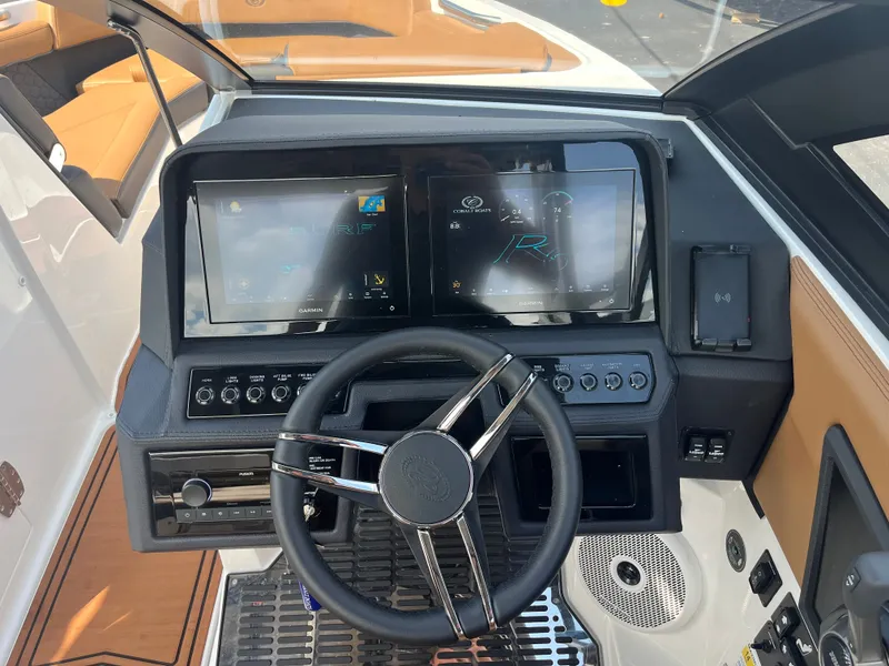 Slide: The Image of Cobalt R6 Surf 2026 - 14