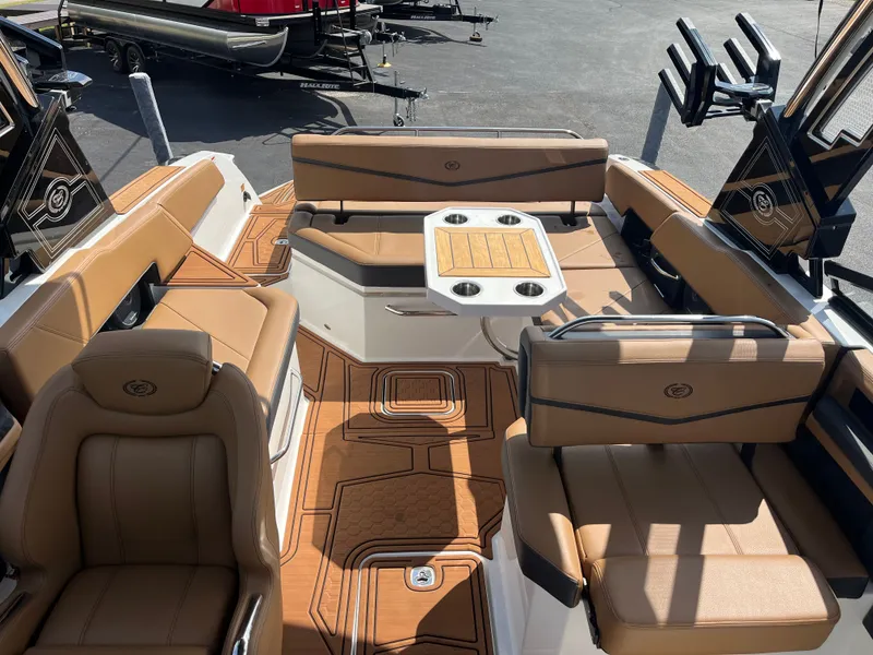 Slide: The Image of Cobalt R6 Surf 2026 - 9