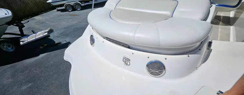 Slide: The Image of Hurricane 2200 Sundeck 2012 - 16