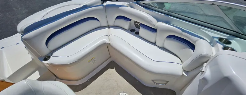 Slide: The Image of Hurricane 2200 Sundeck 2012 - 23