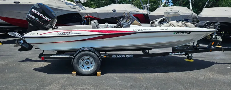 The Image of Triton 186 Explporer 2008 - 1