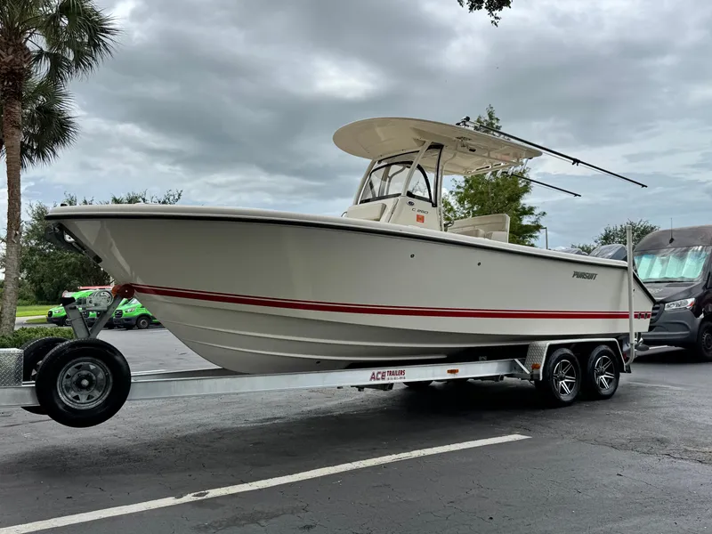 Slide: The Image of Pursuit C 260 Center Console 2013 - 1