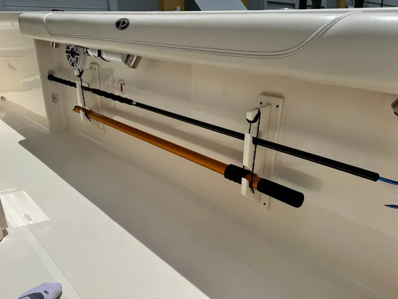 Slide: The Image of Pursuit C 260 Center Console 2013 - 15