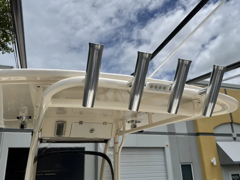 Slide: The Image of Pursuit C 260 Center Console 2013 - 42