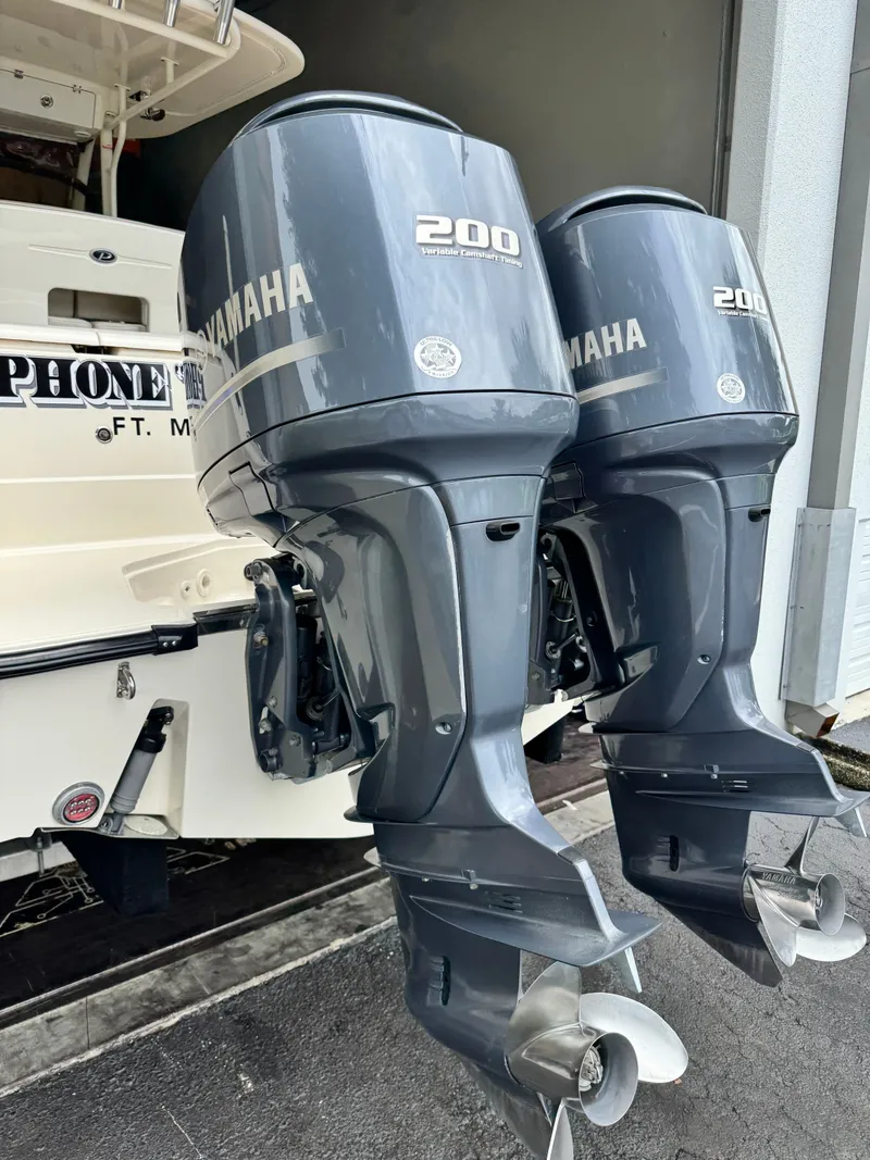 Slide: The Image of Pursuit C 260 Center Console 2013 - 57