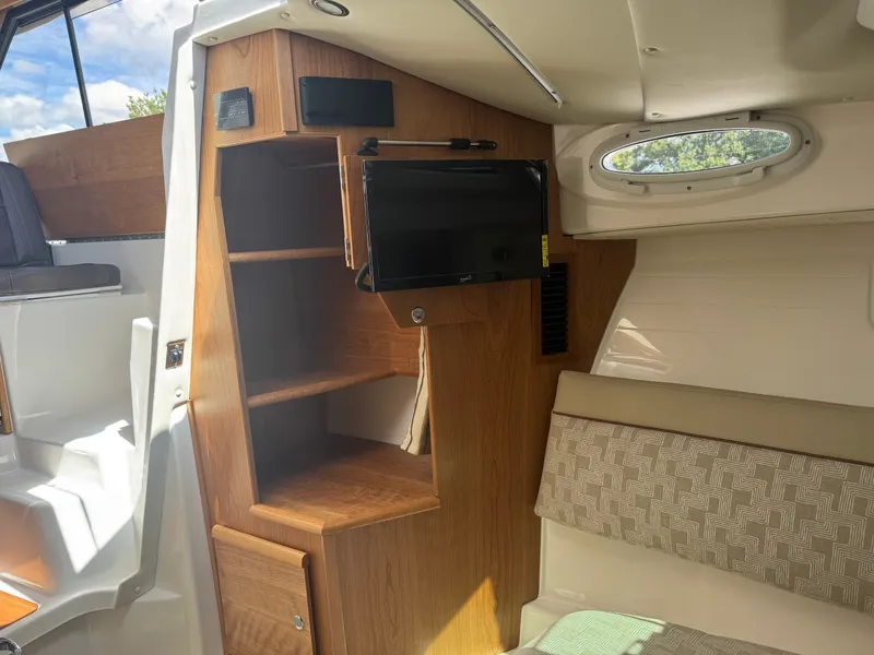 Slide: The Image of Cutwater C-32CB 2026 - 12