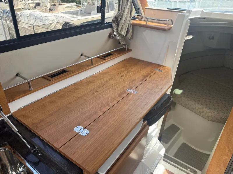 Slide: The Image of Cutwater C-32CB 2026 - 20