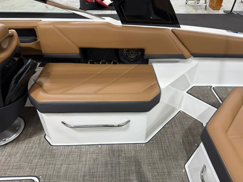 Slide: The Image of Cobalt R6 2022 - 12