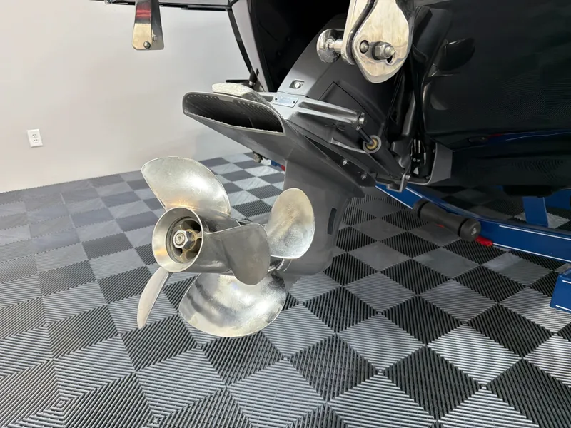 Slide: The Image of Cobalt R6 2022 - 5