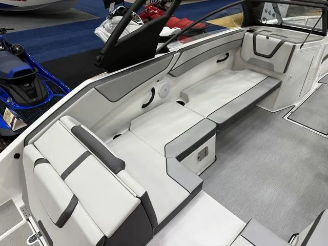 Slide: The Image of Yamaha AR220 2026 - 5