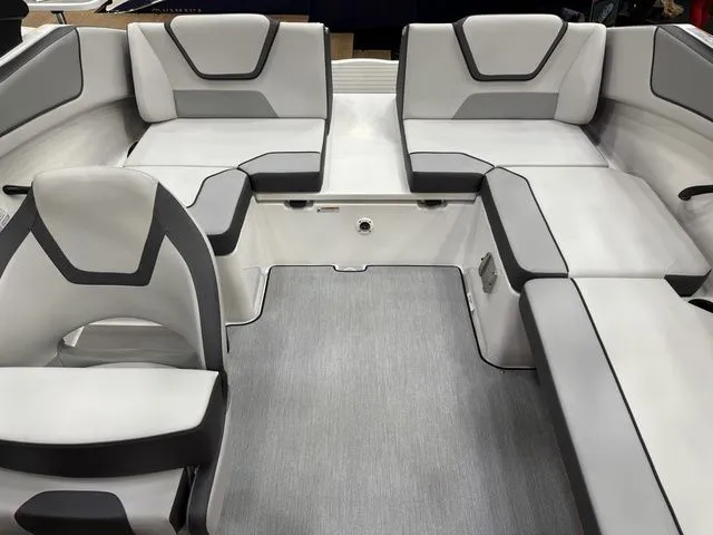 Slide: The Image of Yamaha AR220 2026 - 6