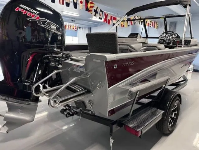 Slide: The Image of Starcraft Delta 178FXS 2026 - 5