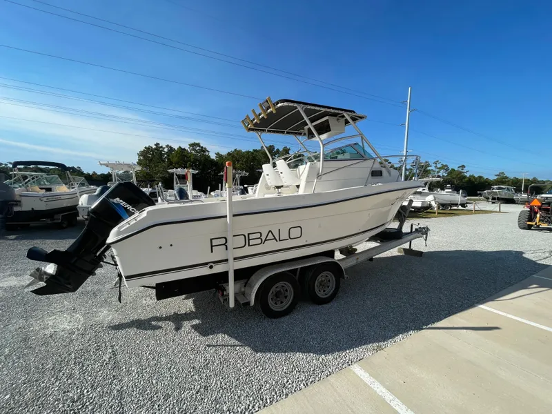 Slide: The Image of Robalo 2240 Walkaround 2000 - 4