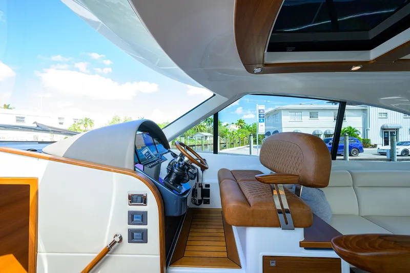 Slide: The Image of Palm Beach GT50 2024 - 51