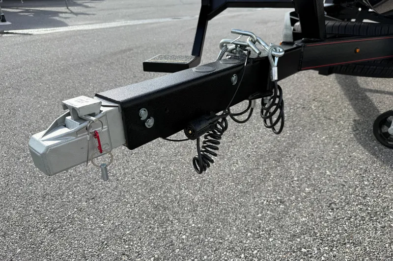 Slide: The Image of 2026 Phoenix 921 Elite X II boat at Toho Marine dealership. - 4