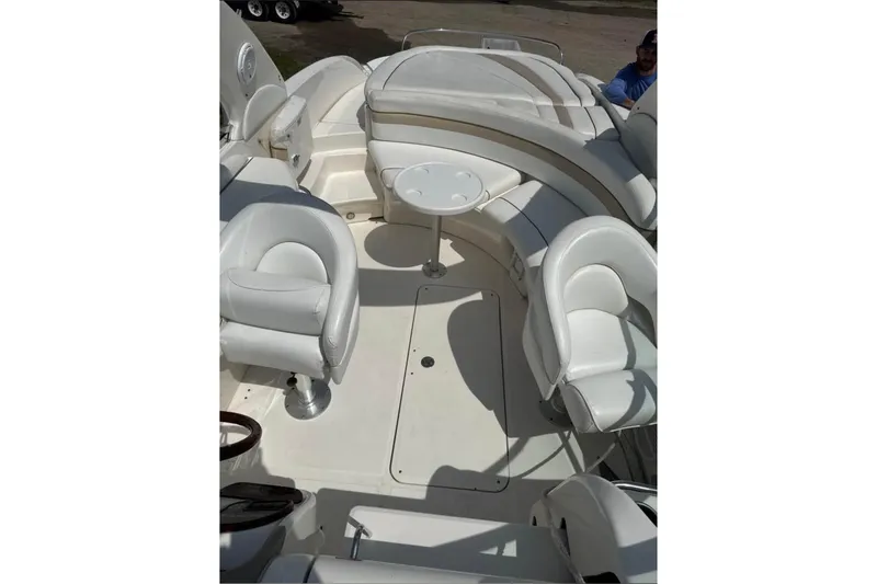 Slide: The Image of White leather seating on 2001 Formula 290 Sun Sport boat. - 5