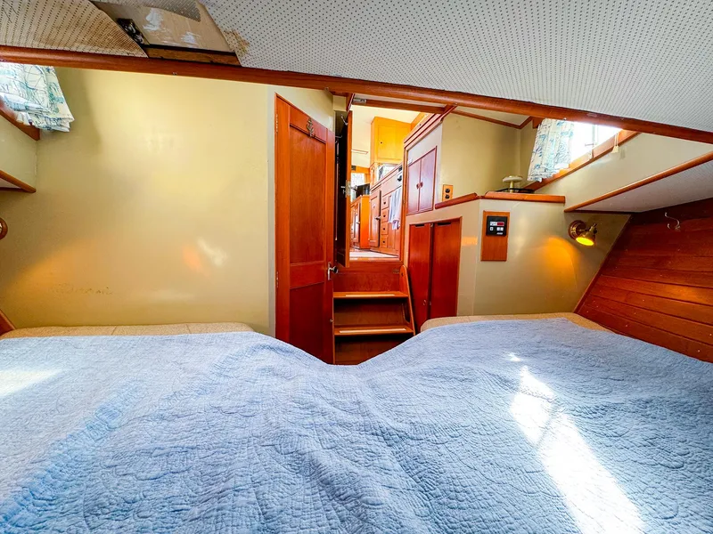 Slide: The Image of Interior of 1988 Grand Banks 42 Classic yacht with cozy cabin and wooden accents. - 23