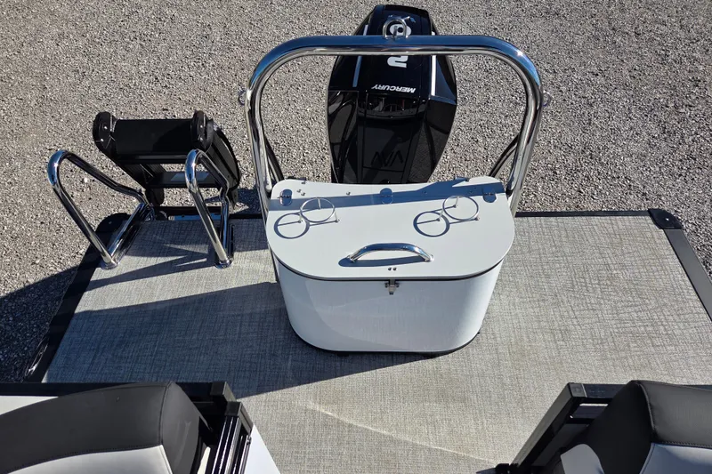 Slide: The Image of 2026 Avalon Platinum LSZ 2385 Quad Lounger boat with Mercury engine and swim ladder. - 13