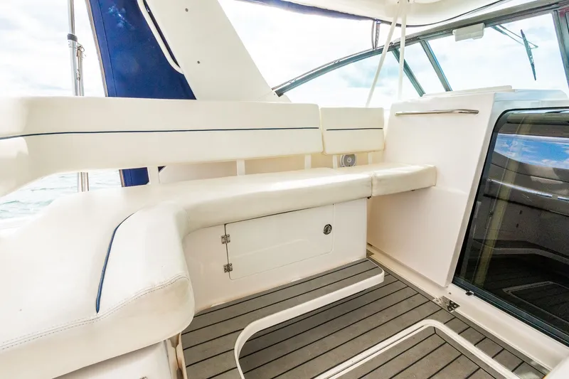 Slide: The Image of Tiara 3500 Open 2002 - 21