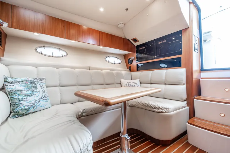 Slide: The Image of Tiara 3500 Open 2002 - 31