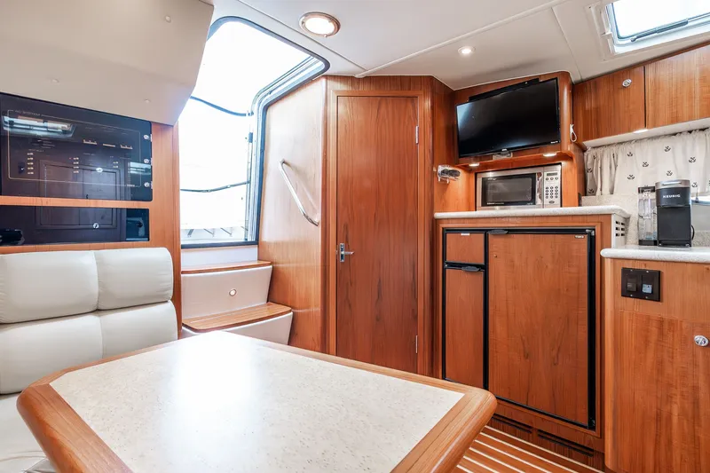 Slide: The Image of Tiara 3500 Open 2002 - 32