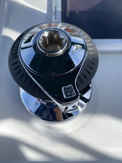 Slide: The Image of Beneteau 393 2002 - 20