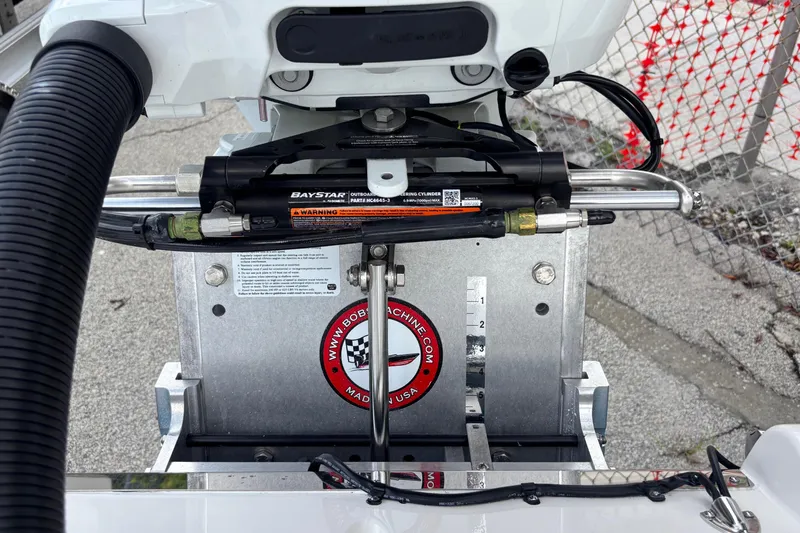 Slide: The Image of 2026 Spyder FX19 Vapor boat engine mount with hydraulic steering system. - 18