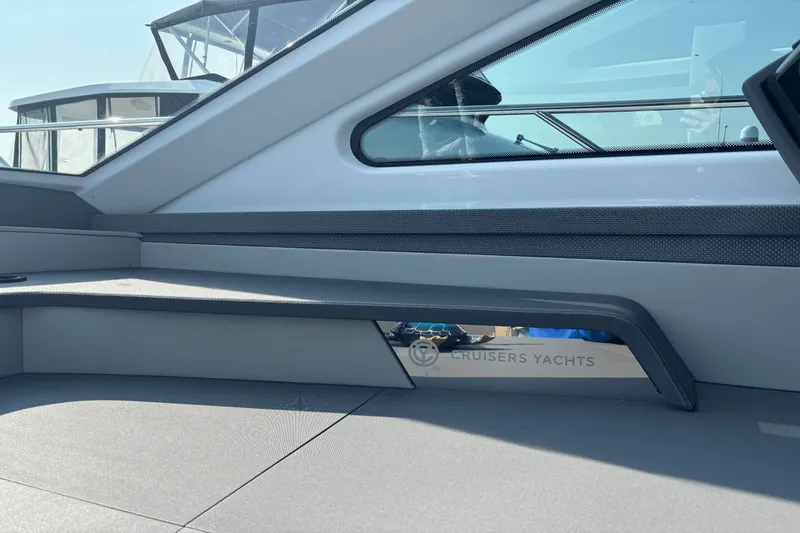 Slide: The Image of Cruisers 60 Cantius 2024 - 30