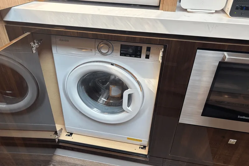 Slide: The Image of Cruisers 60 Cantius 2024 - 47