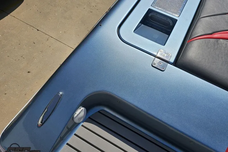 Slide: The Image of 2007 Donzi 35 ZR boat detail, featuring sleek blue finish and modern design elements. - 47