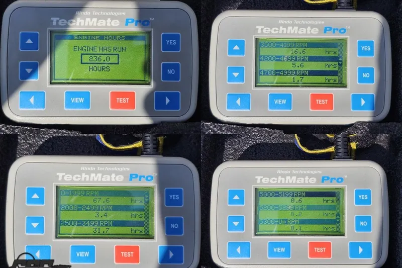 Slide: The Image of TechMate Pro displays engine hours and RPM data for 2007 Donzi 35 ZR. - 87