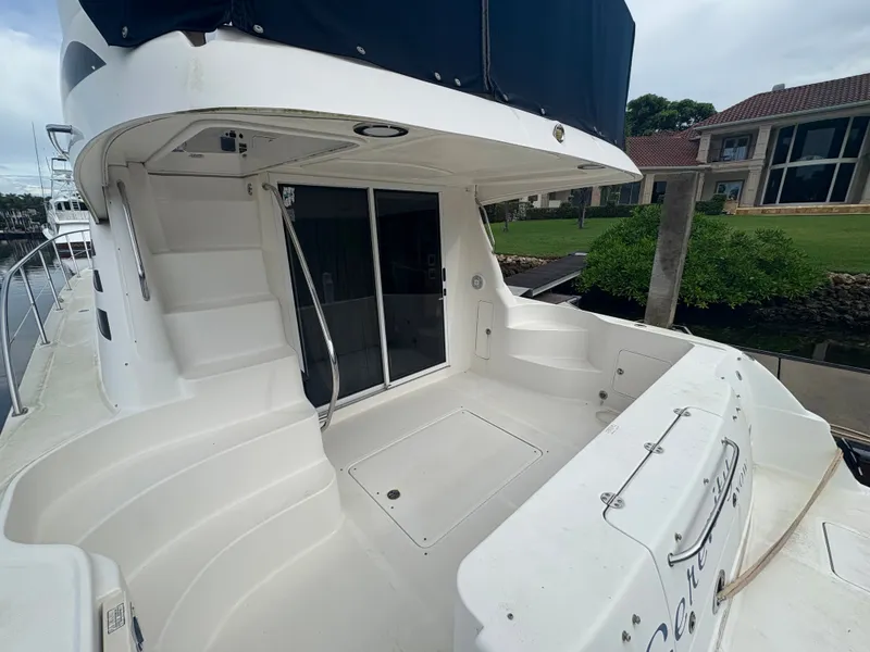 Slide: The Image of Sea Ray 420 Sedan Bridge 2005 - 2
