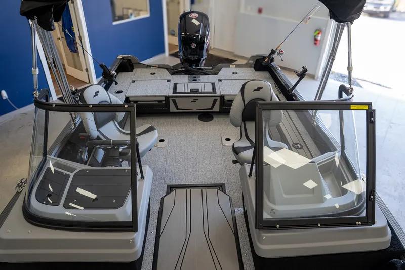 Slide: The Image of Starcraft Delta 178 DC 2025 - 12