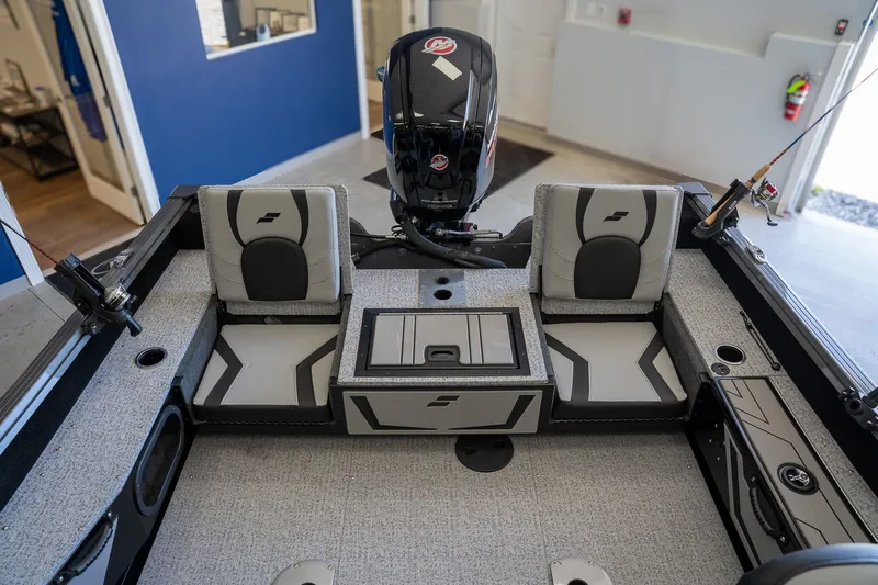 Slide: The Image of Starcraft Delta 178 DC 2025 - 13