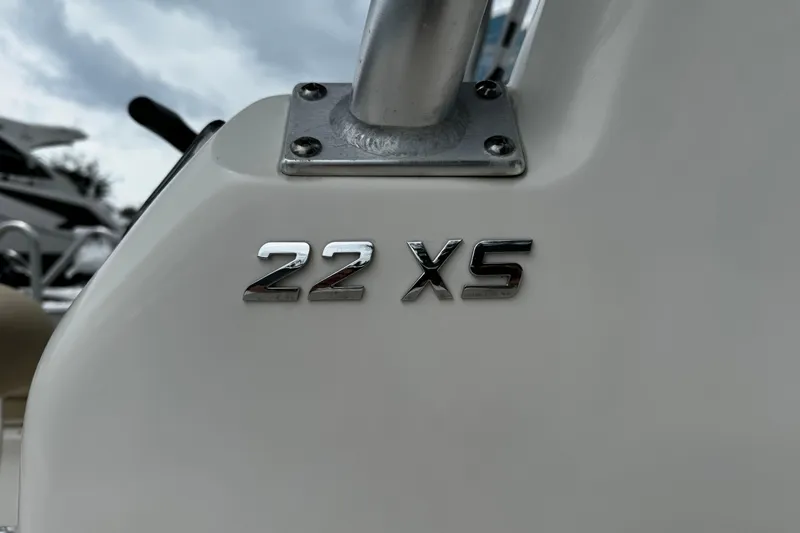Slide: The Image of 2019 NauticStar 22 XS Offshore boat emblem close-up. - 3