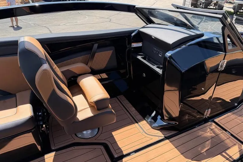 Slide: The Image of 2026 Yamaha Boats 275SD interior with sleek design and luxurious seating. - 10