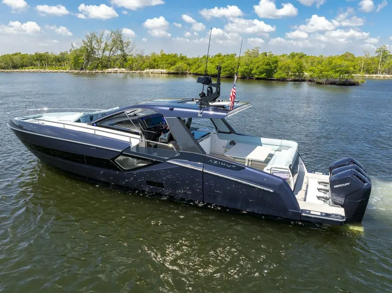 Slide: The Image of 2025 Azimut Verve 48 - Image 7 - 7