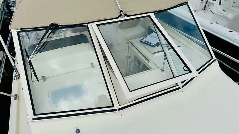 Slide: The Image of 2007 Mainship Pilot 30-11 - Image 7 - 7