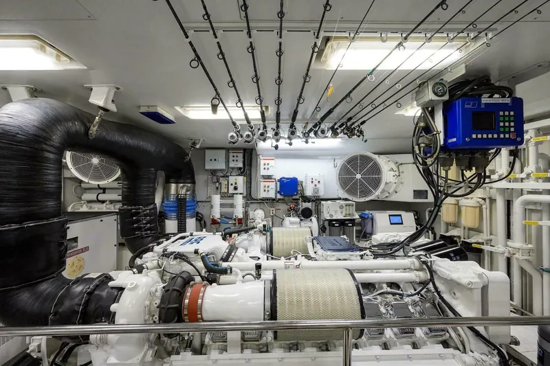 Slide: The Image of 2003 Westship Sportfish - Image 104 - 104