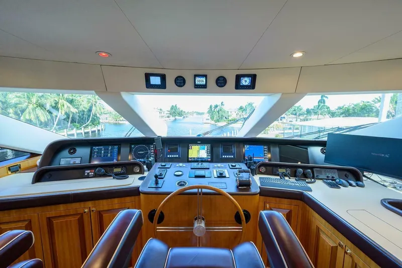 Slide: The Image of 2003 Westship Sportfish - Image 69 - 69