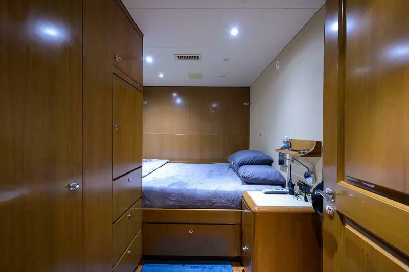 Slide: The Image of 2003 Westship Sportfish - Image 75 - 75