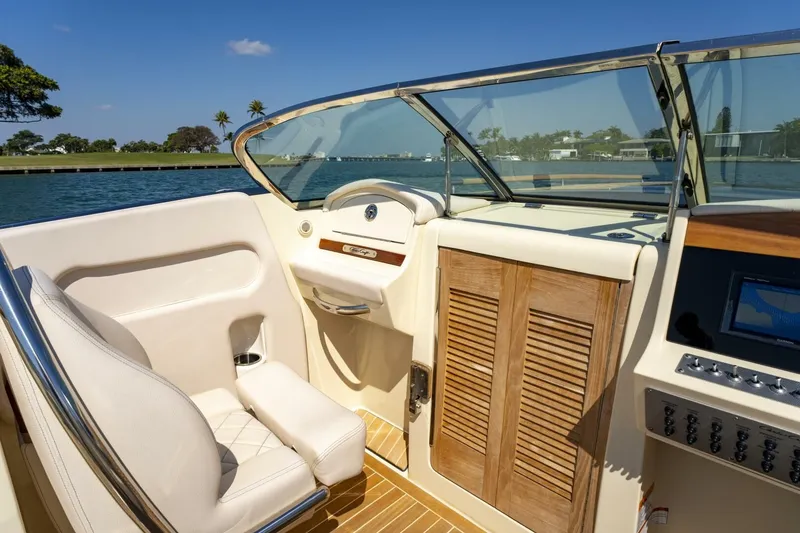 Slide: The Image of 2020 Chris-craft Corsair 34 - Image 36 - 36